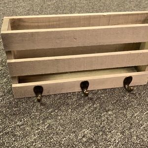 Wooden wall hanger with hooks and mail holder
